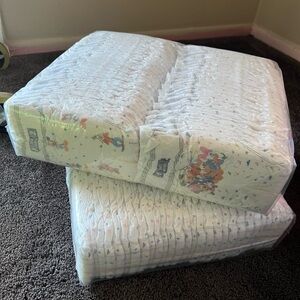 Huggies little snugglers plus size 2 diapers